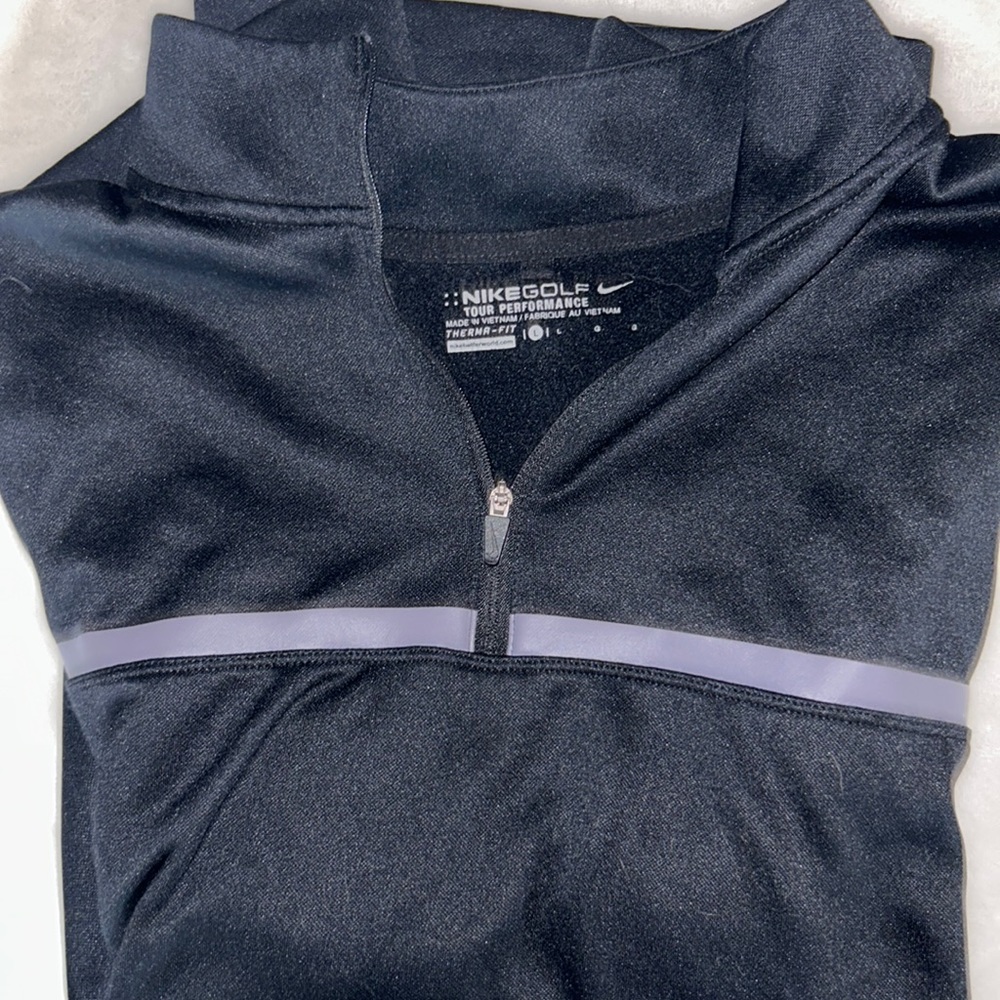 NIKE QUARTER ZIP